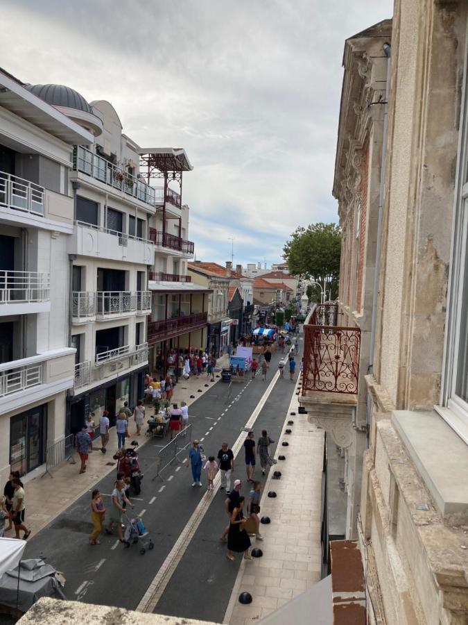 Appartement Cosy Au Coeur De La Ville D'Ete Arcachon Exterior foto